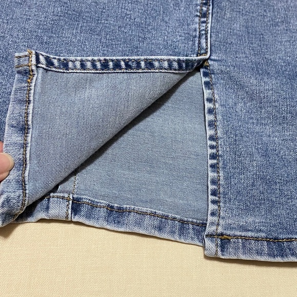 Est 1946 Denim Jean Skirt, Midi Length, Size 18W. - Picture 6 of 12